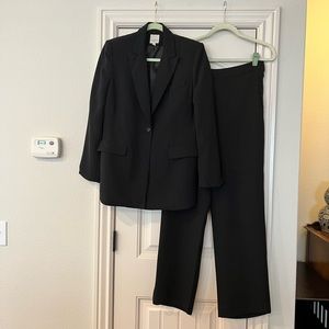 Anne Klein 2 two-pc pinstripe suit - jacket and pants